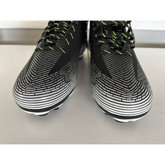 Under Armour Hammer MC 2.0 Football Cleat Black White Lace-Up Football Cleats 12 - Picture 6 of 9